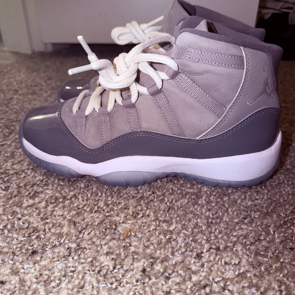 Air Jordan 11 Retro "Cool Grey" (2021)